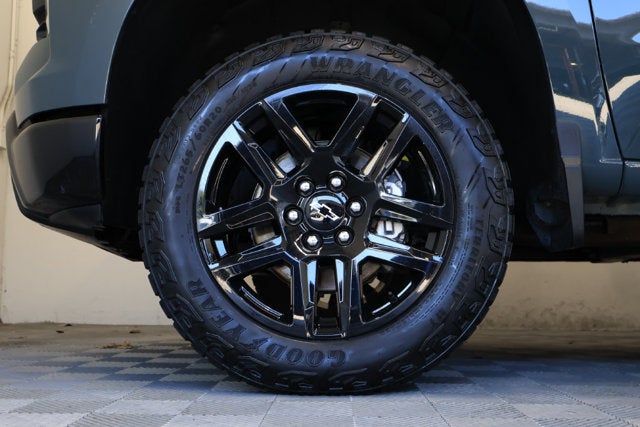 2025 Chevrolet Silverado 1500 Custom Trail Boss