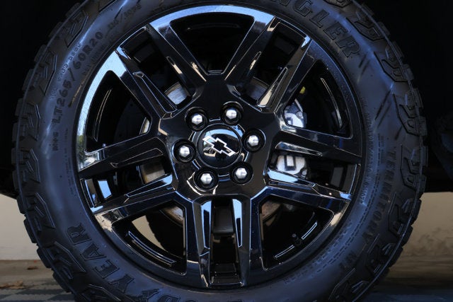 2025 Chevrolet Silverado 1500 Custom Trail Boss