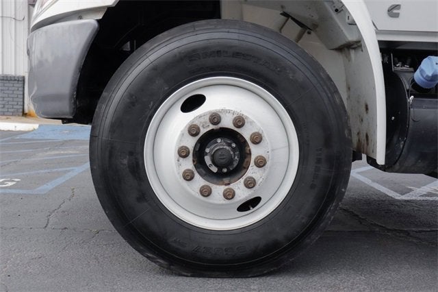 2019 International 4300 Base