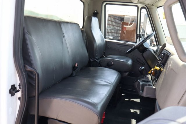 2019 International 4300 Base