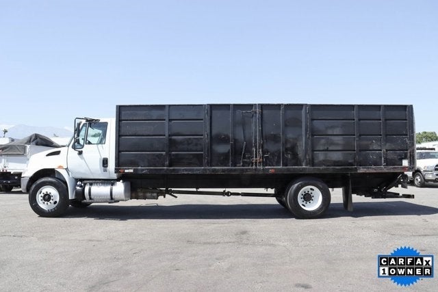 2018 International 4300 24 Foot