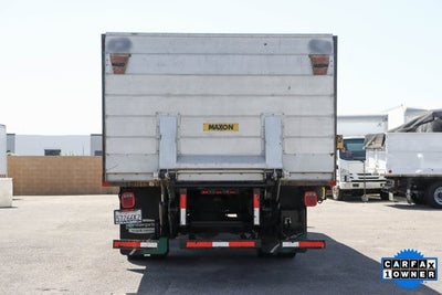 2018 International 4300 24 Foot