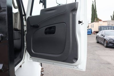 2019 International 4000 Series 4300