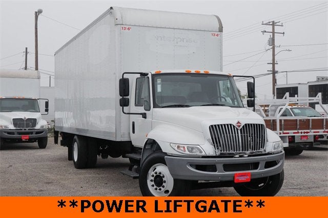 2018 International 4300 Base
