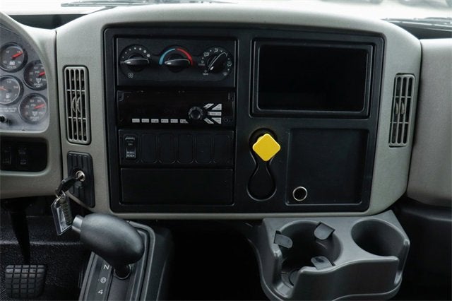 2018 International 4300 Base