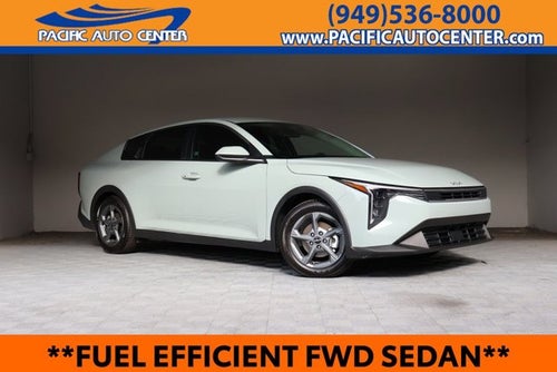 2026 Kia K4 LXS