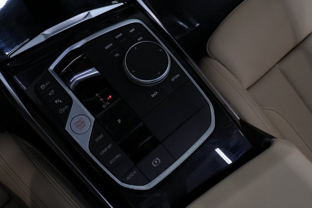 2024 BMW 2 Series 230i