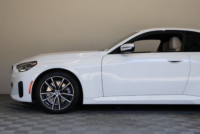 2024 BMW 2 Series 230i