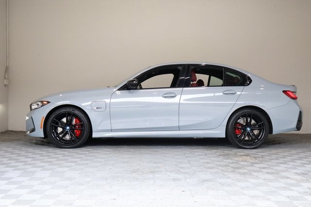 2023 BMW 3 Series 330e iPerformance