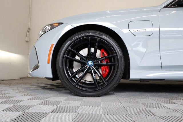 2023 BMW 3 Series 330e iPerformance