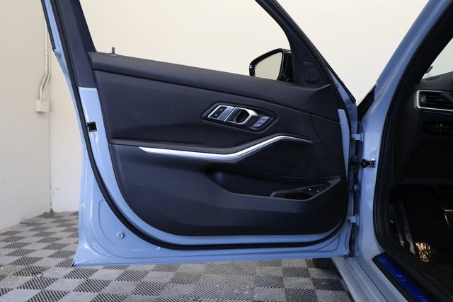 2023 BMW 3 Series 330e iPerformance