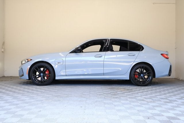 2023 BMW 3 Series 330e iPerformance