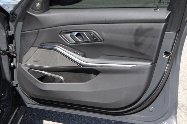 2025 BMW 3 Series M340i