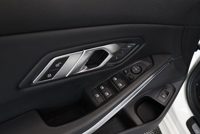 2022 BMW 3 Series 330i