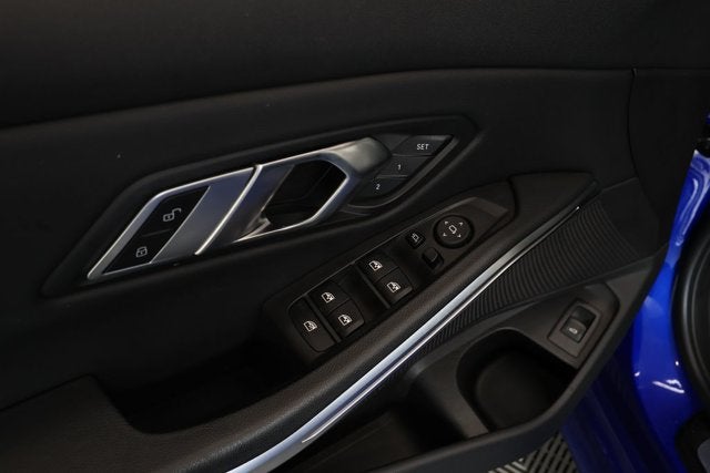 2023 BMW 3 Series 330i
