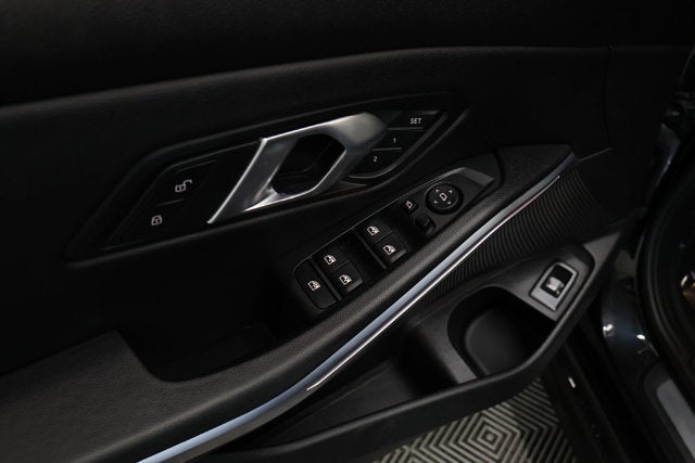 2024 BMW 3 Series 330i