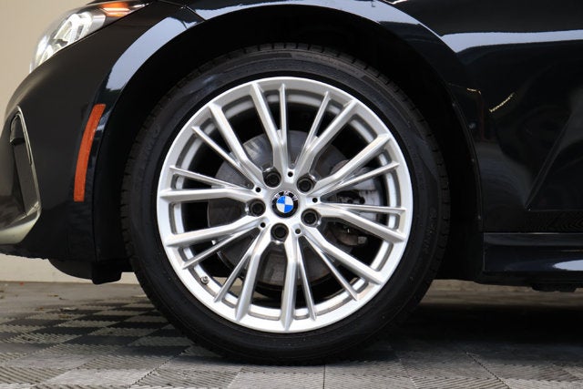 2024 BMW 3 Series 330i