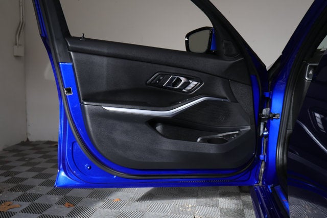 2024 BMW 3 Series 330i