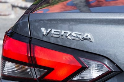 2021 Nissan Versa 1.6 SV