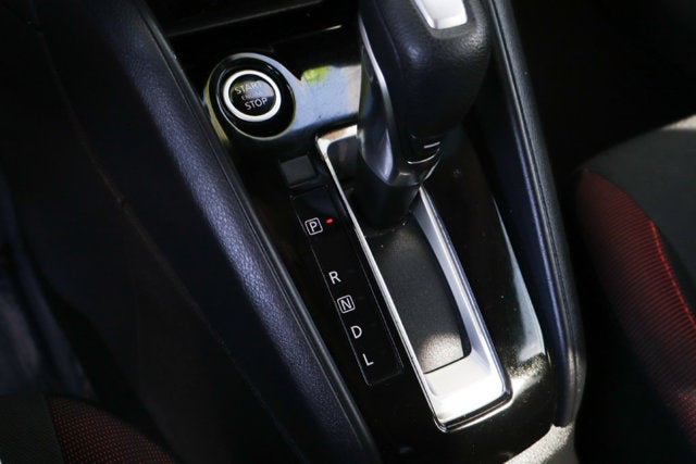 2024 Nissan Versa 1.6 SR