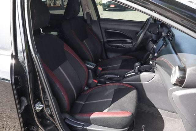 2024 Nissan Versa 1.6 SR