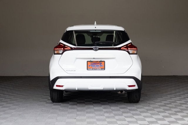 2024 Nissan Kicks S