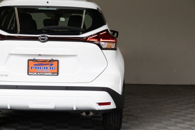 2024 Nissan Kicks S