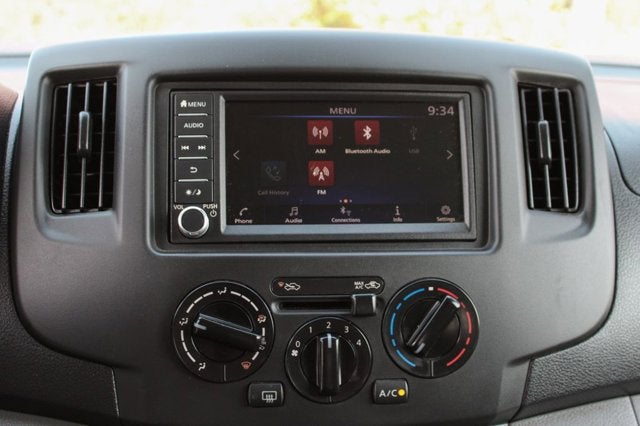 2020 Nissan NV200 S