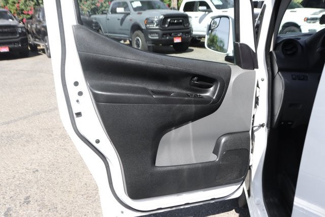 2018 Nissan NV200 SV