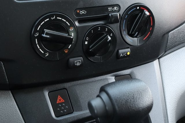 2018 Nissan NV200 SV