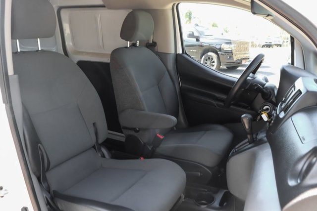 2018 Nissan NV200 SV