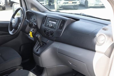 2017 Nissan NV200 SV