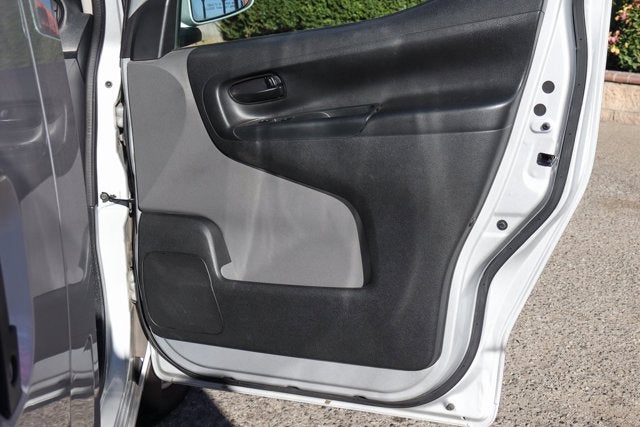 2017 Nissan NV200 SV