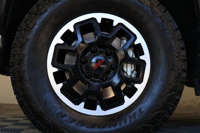 2024 Toyota Tacoma 4WD TRD Off-Road