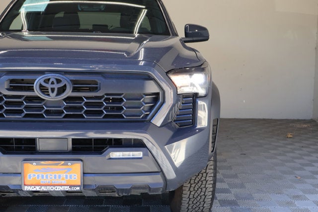 2025 Toyota Tacoma 4WD TRD Off-Road