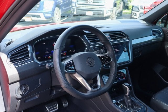 2024 Volkswagen Tiguan 2.0T SE R-Line Black