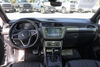 2024 Volkswagen Tiguan 2.0T SE R-Line Black