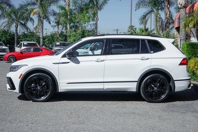 2022 Volkswagen Tiguan 2.0T SE R-Line Black