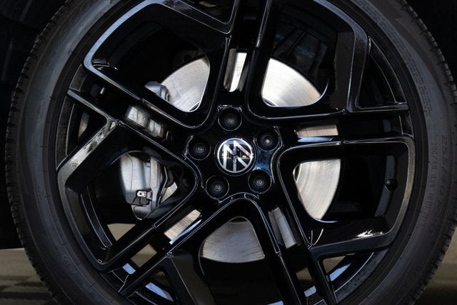 2025 Volkswagen Tiguan 2.0T SE R-Line Black