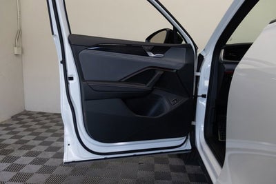 2025 Volkswagen Tiguan 2.0T SE R-Line Black