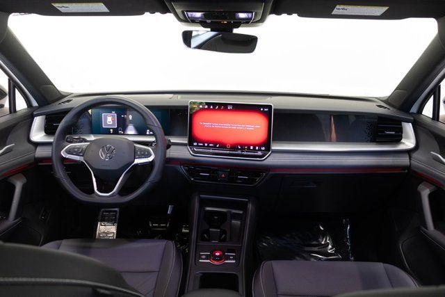 2025 Volkswagen Tiguan 2.0T SE R-Line Black