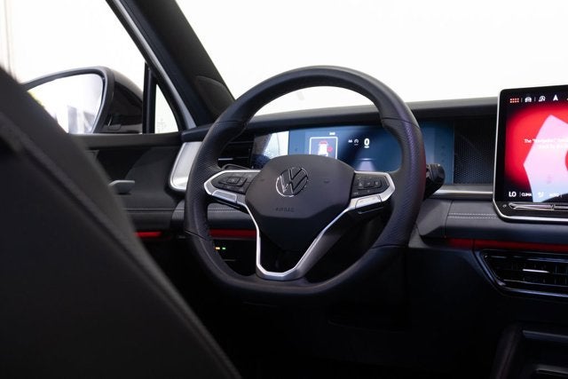 2025 Volkswagen Tiguan 2.0T SE R-Line Black