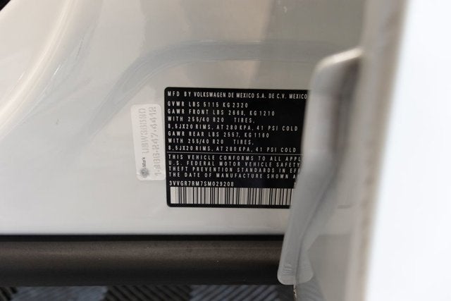 2025 Volkswagen Tiguan 2.0T SE R-Line Black