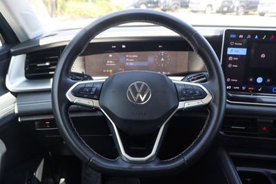 2025 Volkswagen Tiguan 2.0T SE