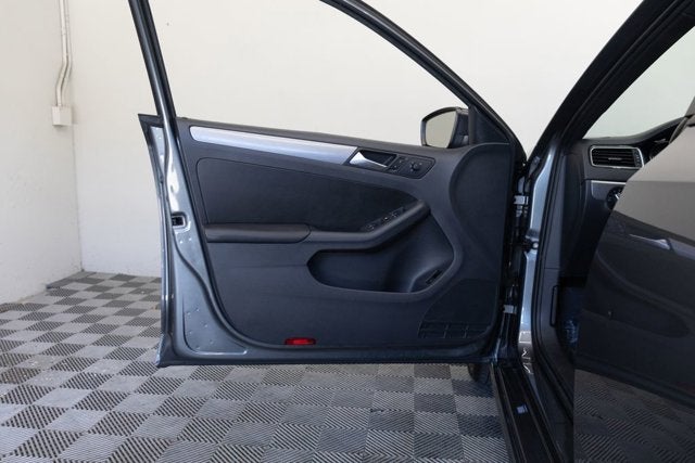 2016 Volkswagen Jetta 1.8T Sport