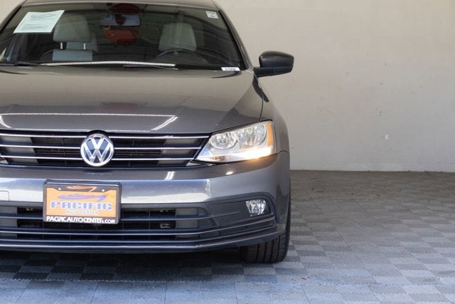 2016 Volkswagen Jetta 1.8T Sport