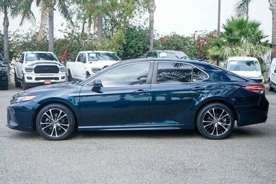 2019 Toyota Camry SE