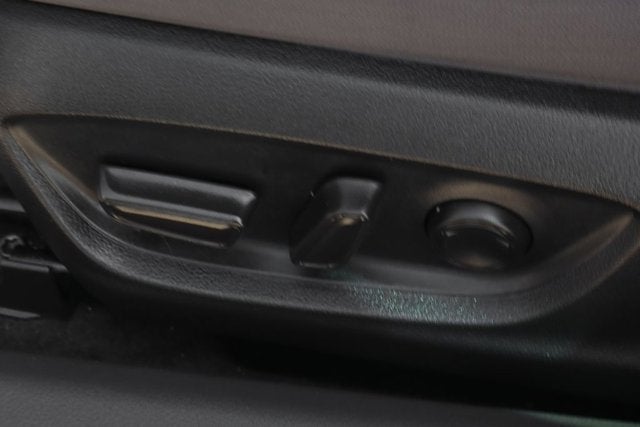 2023 Toyota Camry Hybrid LE