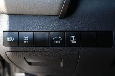2023 Toyota Camry Hybrid LE
