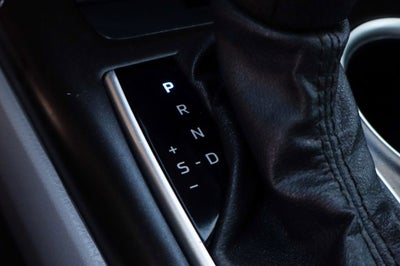 2023 Toyota Camry Hybrid LE